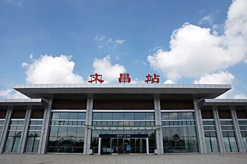 南通到文昌貨運(yùn)公司_南通到文昌貨運(yùn)專線