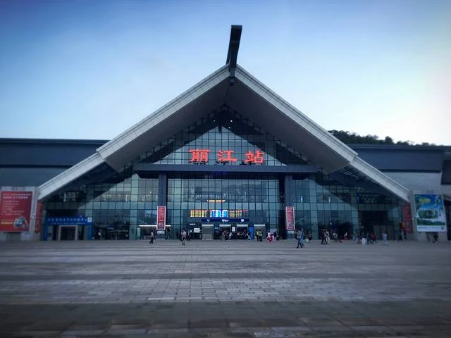 杭州到麗江物流專線-杭州至麗江貨運(yùn)公司